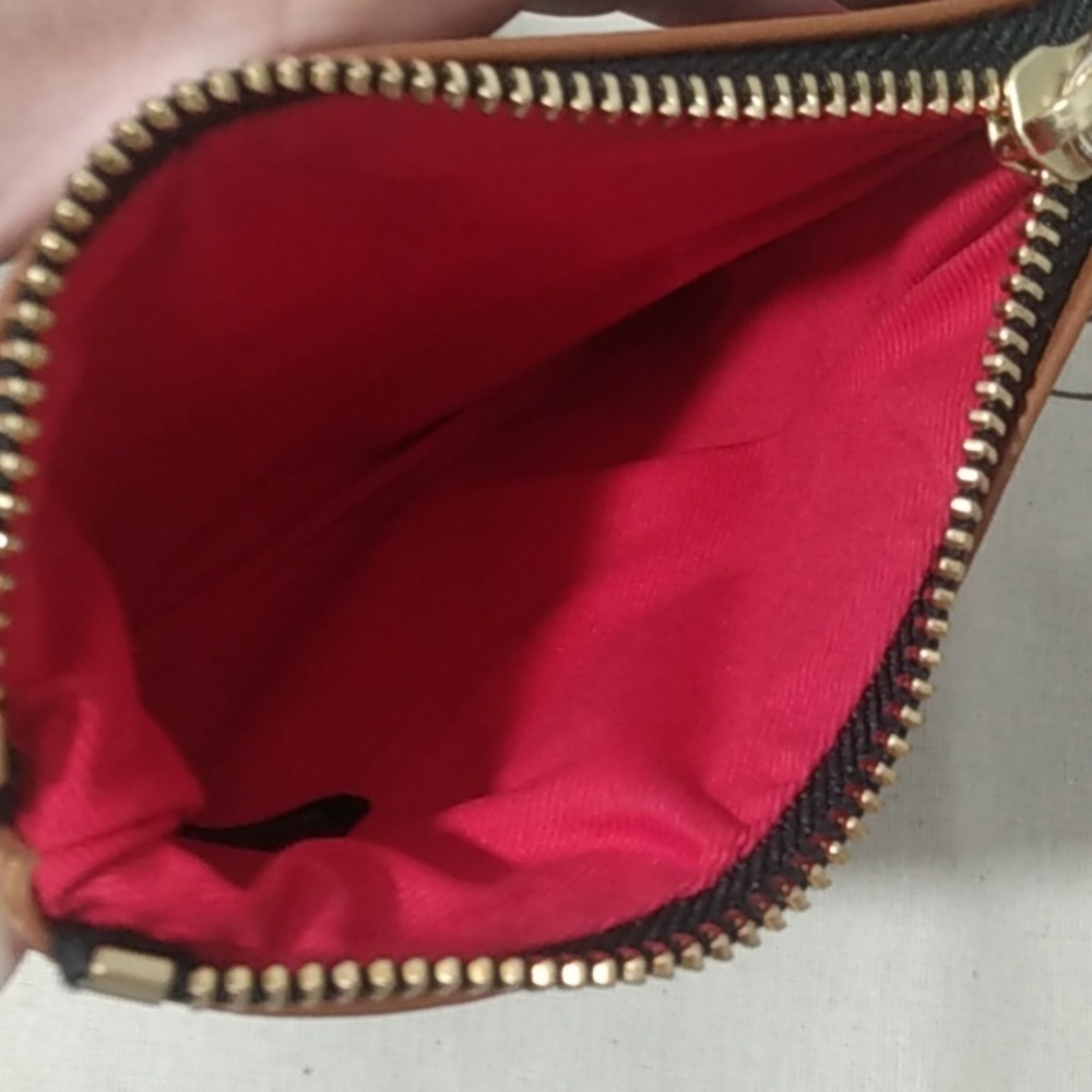 NEW, Vintage D&B Pebble Coin Purse with Detachable Strap - Picture 15 of 16